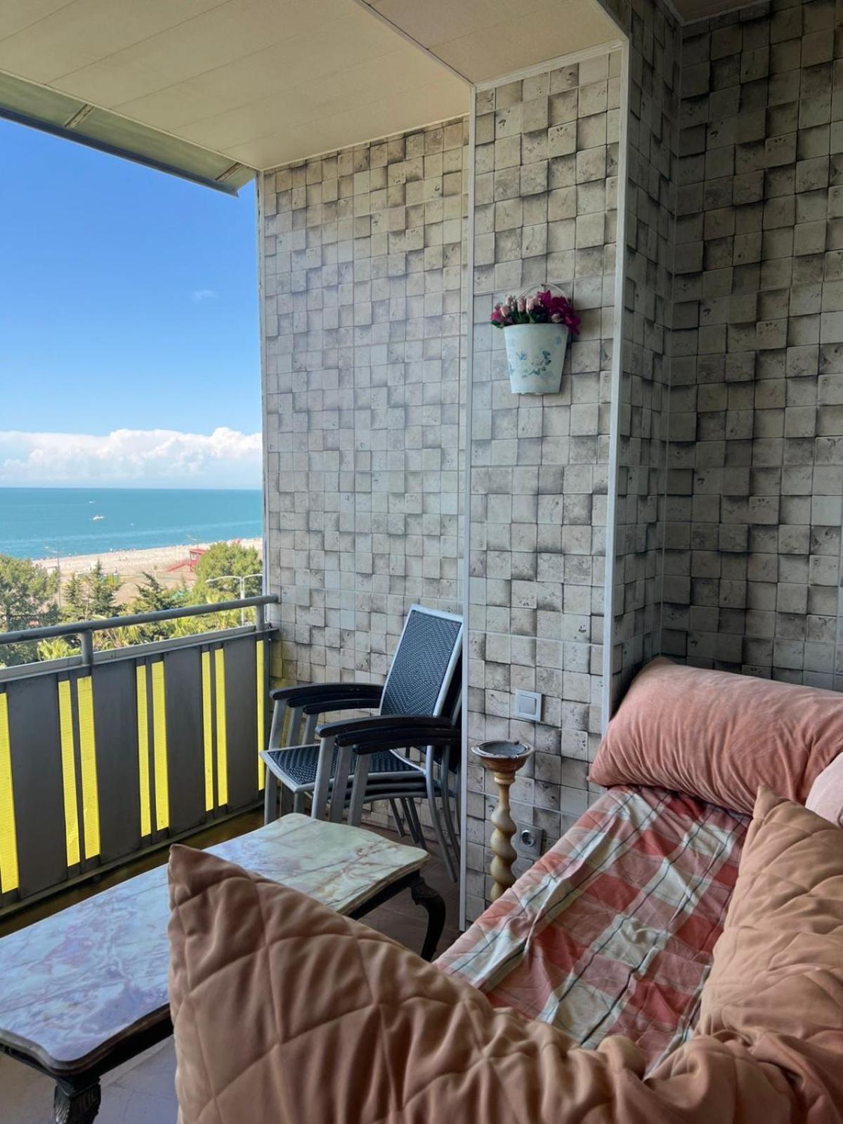 Apartment Rustaveli 57 Batumi Eksteriør bilde
